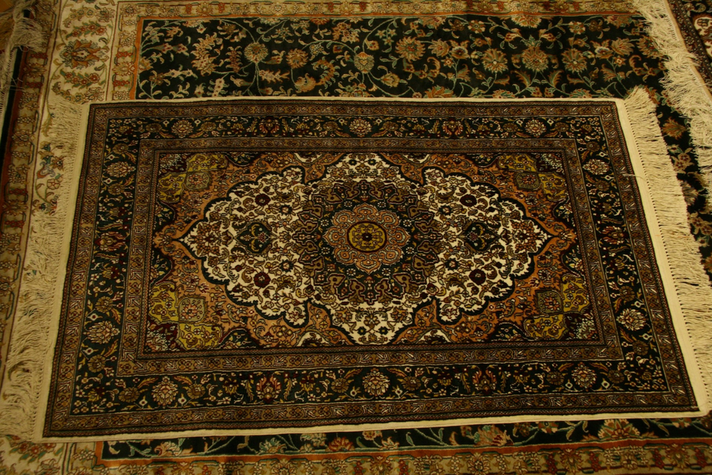 The Beauty and Durability of MADANI RUG: Durable Moroccan Washable Rugs